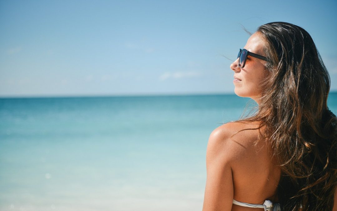Verão sem rugas: por que a toxina botulínica é indicada nesta época do ano